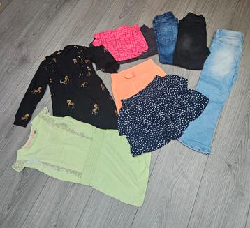 Meisjeskleding pakket 104/110 beschikbaar voor biedingen