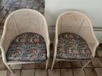 Witte rieten stoeltjes, Huis en Inrichting, Stoelen, Ophalen, Gebruikt, Twee, Wit