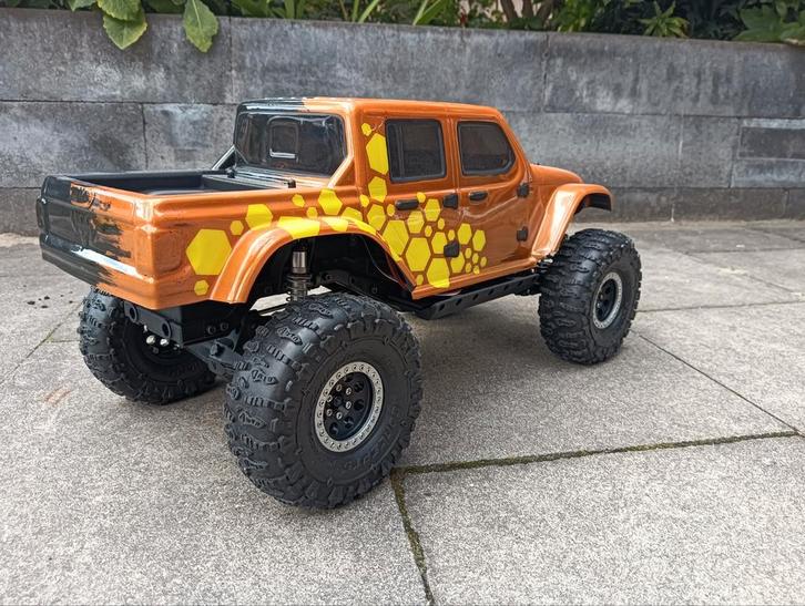 Vanquish VS4-10 straight axle kit crawler, Hobby en Vrije tijd, Modelbouw | Radiografisch | Auto's, Zo goed als nieuw, Auto offroad