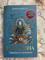 Leigh Bardugo - De Grisha. Dreiging en duisternis, Boeken, Ophalen of Verzenden, Zo goed als nieuw, Leigh Bardugo