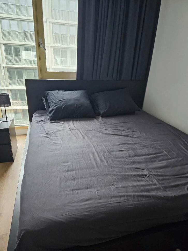 IKEA Bed and bed base bought last year, Huis en Inrichting, Slaapkamer | Bedden, Zo goed als nieuw, Tweepersoons, 180 cm, 200 cm