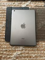 iPad Mini 1 - Ideale E-reader, Computers en Software, Apple iPads, Gebruikt, Ophalen of Verzenden, Zilver, 7 inch of minder
