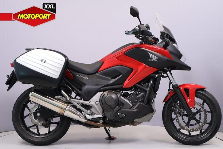 Honda NC 750 X DCT (bj 2015), Motoren, Motoren | Honda, Bedrijf, Toermotor