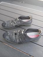 Prada schoenen, Ophalen of Verzenden, Zo goed als nieuw, Zwart
