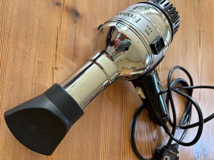 haar fohn met krachtige luchtstroom, Sieraden, Tassen en Uiterlijk, Uiterlijk | Haarverzorging, Gebruikt, Föhn of Haardroger, Ophalen of Verzenden