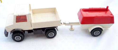 MATCHBOX SUPER KINGS K30 UNIMOG 1978 MET COMPRESSOR TRAILER, Hobby en Vrije tijd, Modelauto's | 1:50, Zo goed als nieuw, Bus of Vrachtwagen