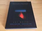 50% korting Art Wolfe Edge of Earth Corner of Sky gesigneerd, Boeken, Kunst en Cultuur | Fotografie en Design, Verzenden, Zo goed als nieuw