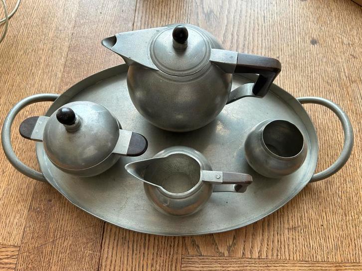 Koffieservies amsterdamse haagse school art deco banka tin, Antiek en Kunst, Antiek | Tin, Ophalen of Verzenden