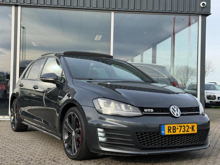 Volkswagen Golf 2.0 TDI GTD SPORT&SOUND DSG/PANO, Auto's, Volkswagen, Bedrijf, Te koop, Golf, ABS, Achteruitrijcamera, Airbags