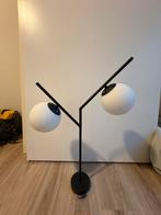Moderne vloerlamp met glazen bollen, Ophalen, Zo goed als nieuw, Glas, 100 tot 150 cm