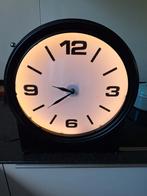 Tafelklok groot met verlichting, Ophalen of Verzenden, Gebruikt, Analoog, Wandklok