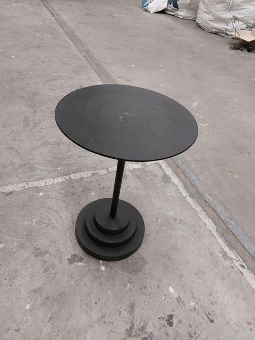 By Boo bijzettafel zwart - nieuw, Huis en Inrichting, Tafels | Bijzettafels, Gebruikt, Rond, Minder dan 55 cm, Metaal of Aluminium