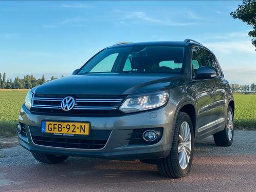 Volkswagen Tiguan 2.0 TDI 4Motion DSG 2014 Nieuwe APK, Auto's, Volkswagen, Particulier, Tiguan, 4x4, ABS, Achteruitrijcamera, Adaptive Cruise Control