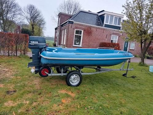 Jeanneau cap 400 motorboot, Watersport en Boten, Vis- en Consoleboten, Zo goed als nieuw, 3 tot 6 meter, Benzine, Buitenboordmotor