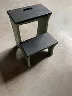 Houten opstap kruk, Huis en Inrichting, Krukjes, Ophalen, Gebruikt, Hout