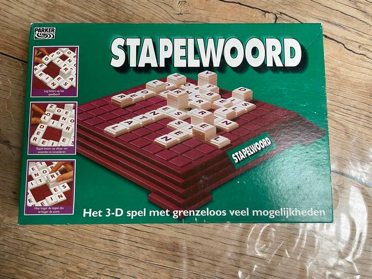 Stapelwoord woordspel leuk voor 5-12, Hobby en Vrije tijd, Gezelschapsspellen | Bordspellen, Zo goed als nieuw, Een of twee spelers
