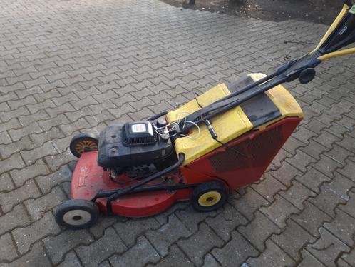 benzine grasmaaier zonder bougie vonkjes of benzine, Tuin en Terras, Grasmaaiers, Gebruikt, Cirkelmaaier, Opvangbak, Ophalen