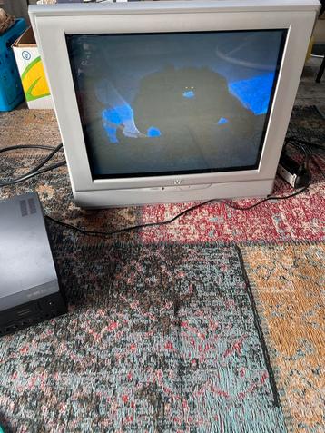 JVC CRT TV - Klassieker! beschikbaar voor biedingen