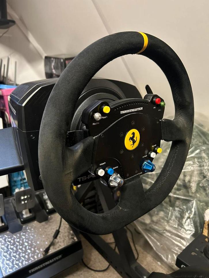 Thrustmaster TS-PC RACER Ferrari 488 challenge edition, Spelcomputers en Games, Games | Pc, Gebruikt, Racen en Vliegen, Ophalen