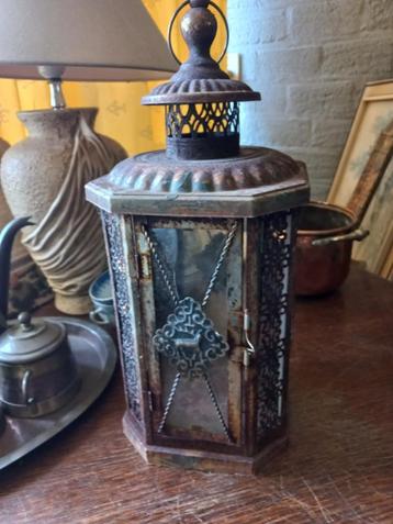 Oude 8 kantige roestbruine metalen tafel/hanglamp. beschikbaar voor biedingen