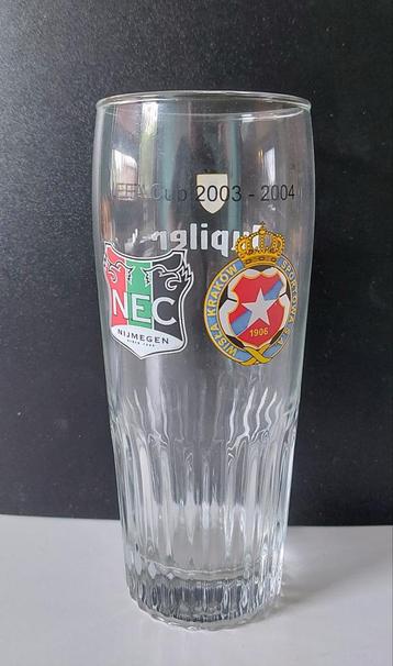 NEC Nijmegen UEFA Cup 2003-2004 glas beschikbaar voor biedingen