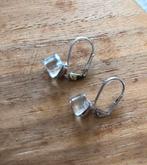 Zilverkleur oorbellen vintage met doorzichtige witte stenen, Sieraden, Tassen en Uiterlijk, Oorbellen, Overige materialen, Verzenden