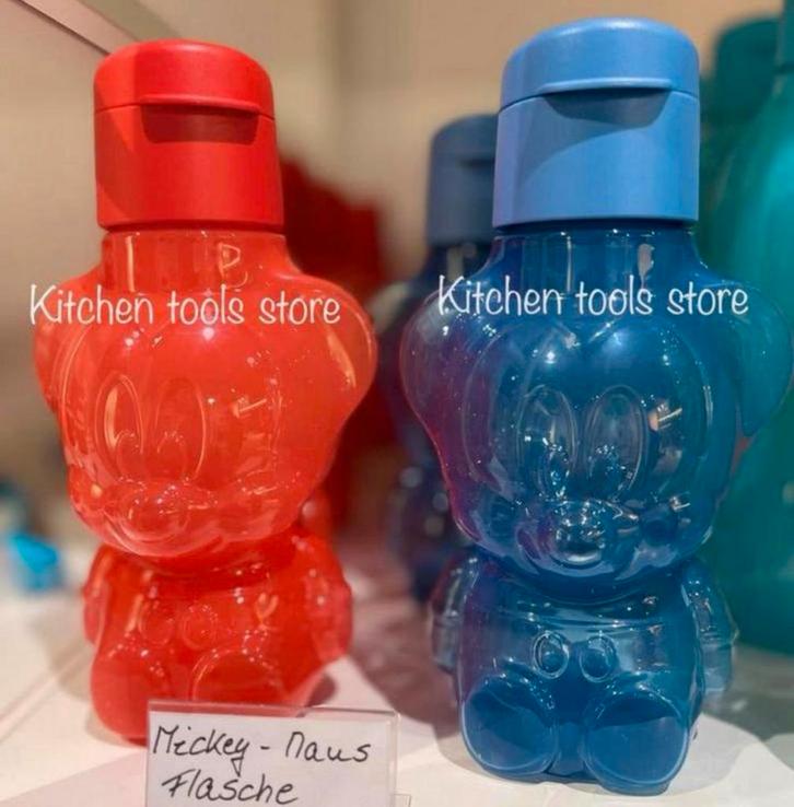 Tupperware 425 ml kids ecofles mickey mouse rood of blauw, Huis en Inrichting, Keuken | Tupperware, Nieuw, Beker of Kan, Blauw