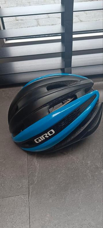 Fietshelm giro Synthe  beschikbaar voor biedingen