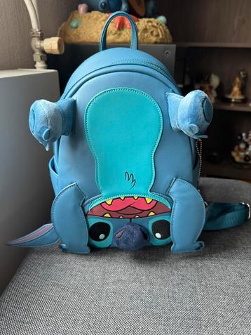 Disney stitch loungefly tas beschikbaar voor biedingen