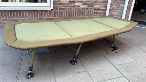 Trakker levelite bedchair wide model, Watersport en Boten, Hengelsport | Karpervissen, Zo goed als nieuw, Overige typen, Ophalen of Verzenden