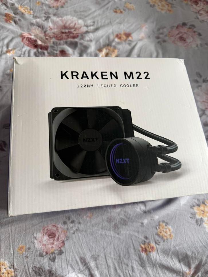 NZXT Kraken M22 aangeboden, Computers en Software, Computerkoelers, Zo goed als nieuw, Waterkoeling, Ophalen of Verzenden