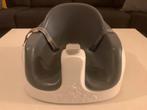 Bumbo kinderstoel met tafeltje, gespjes en stoel bevestiging, Kinderen en Baby's, Kinderstoelen, Ophalen, Zo goed als nieuw, Overige typen