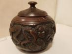 Houten uitgesneden pot met deksel, Ophalen of Verzenden, Zo goed als nieuw