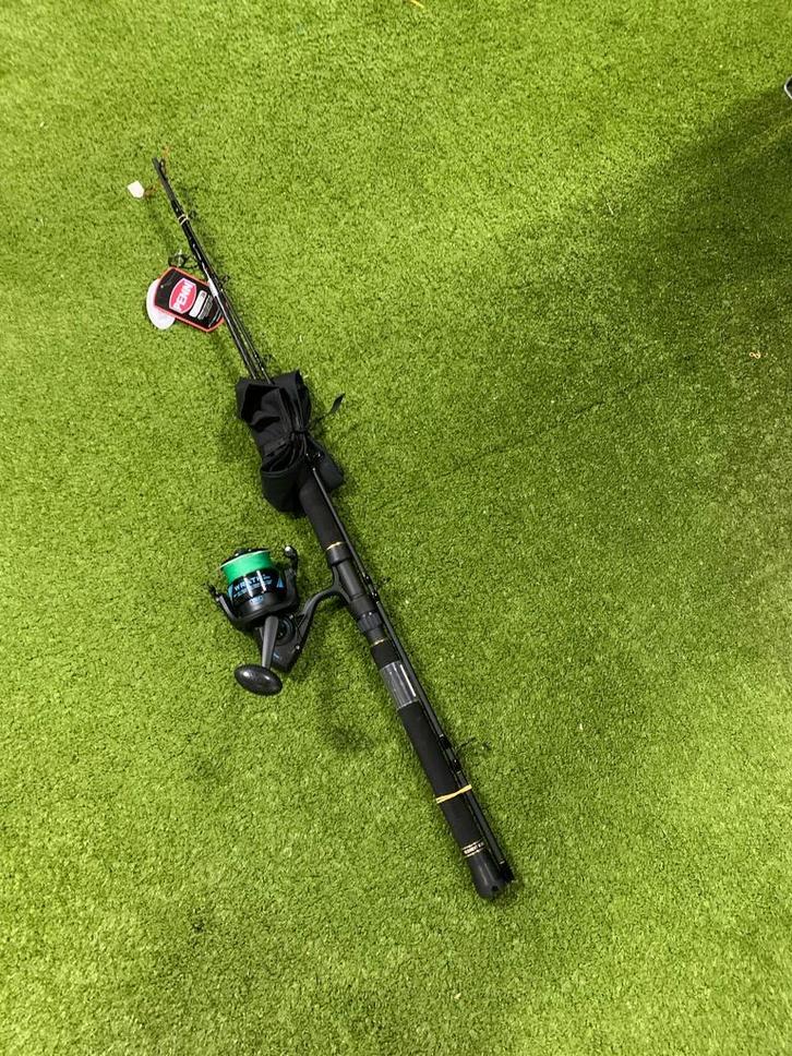 Nieuwe Penn Regiment III boothengel + molen, 2.10m 12-20 lb, Watersport en Boten, Hengelsport | Zeevissen, Nieuw, Complete set