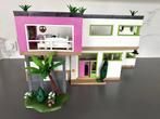 Playmobil Luxe Villa + Zwembad, Kinderen en Baby's, Speelgoed | Playmobil, Ophalen, Zo goed als nieuw, Complete set