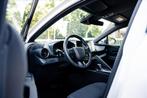 Toyota C-Hr 1.8 Full Hybrid First Edition | Groot scherm | A, Auto's, Toyota, Stof, 4 cilinders, Wit, 98 pk