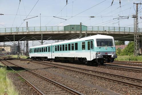 MARKLIN 3676 Duits diesel 2-delige Triebwagen 628 ovp + DIG, Hobby en Vrije tijd, Modeltreinen | H0, Zo goed als nieuw, Locomotief