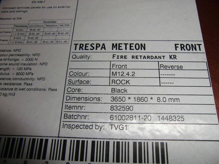 Aantal platen trespa nieuw M12.4.2 granaatrood (nr92), Doe-het-zelf en Verbouw, Overige Doe-het-zelf en Verbouw, Nieuw, Ophalen