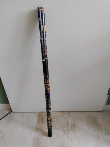 Dwarsfluit van bamboe beschikbaar voor biedingen