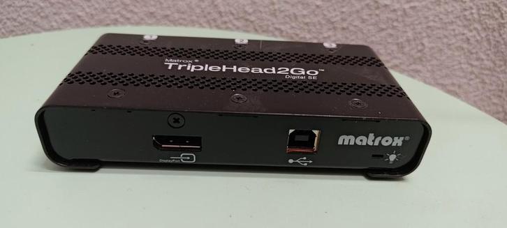Matrox vga splitters., Audio, Tv en Foto, Converters, Gebruikt, Ophalen