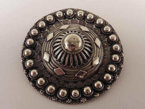 Zilveren hanger/broche Zeeuws                            Z20, Sieraden, Tassen en Uiterlijk, Kettinghangers, Gebruikt, Zilver