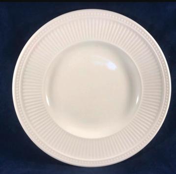 Wedgwood Windsor 10 gebaksbordjes 18 cm

 beschikbaar voor biedingen