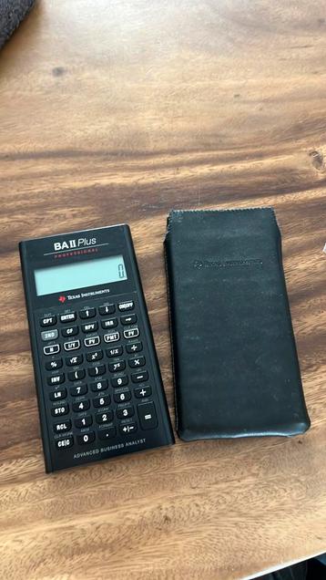 Texas Instruments BA II Plus beschikbaar voor biedingen