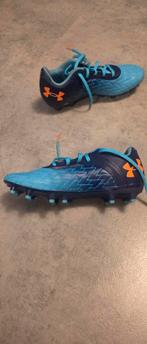 Nieuwe Under Armour voetbalschoenen maat 35.5, Ophalen of Verzenden, Nieuw, Schoenen