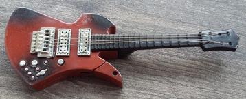 Vintage Metalen Gas Aansteker Gitaar Instrument Muziek Rock beschikbaar voor biedingen