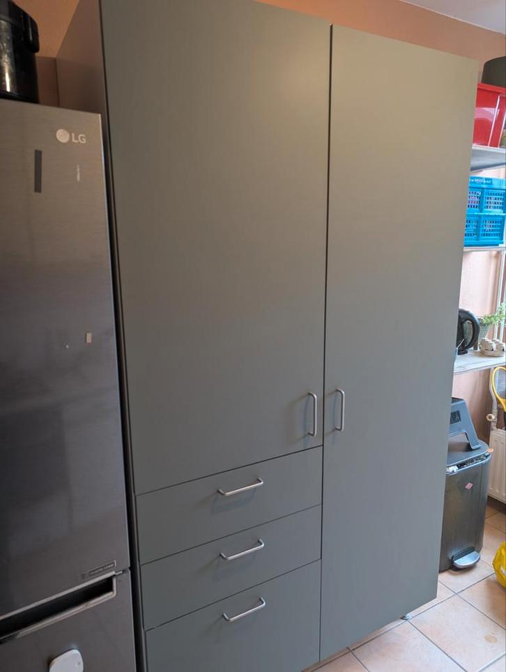Ikea Metod keukenkast met uittrekbaar voorraadrek, Huis en Inrichting, Keuken | Keukenelementen, 200 cm of meer, 100 tot 150 cm