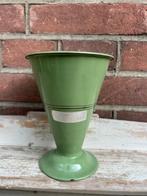 Maatbeker v Edy reseda groen met bies en originele sticker, Antiek en Kunst, Ophalen of Verzenden