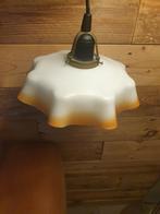 Vintage hanglamp, glas, wit parelmoer en oranje, Ophalen of Verzenden