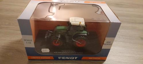 Fendt 818 Vario - wide tyres + air pressure system, Hobby en Vrije tijd, Modelauto's | 1:32, Zo goed als nieuw, Tractor of Landbouw