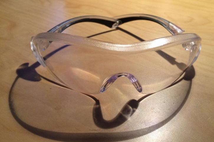 Medische bril 3M SECUREFIT VEILIGHEIDSBRIL KRASBESTENDIG, Diversen, Verpleegmiddelen, Nieuw, Ophalen of Verzenden
